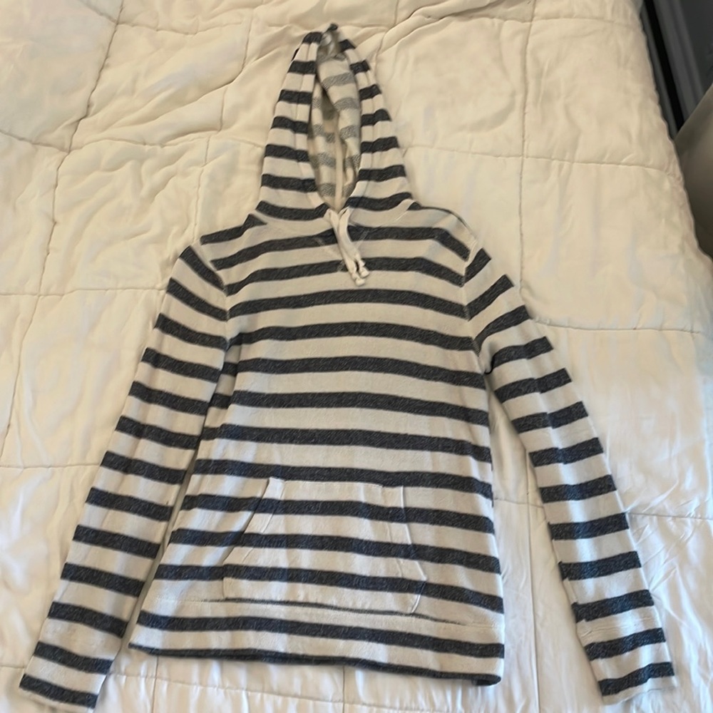 Target - merona M white and blue striped cotton hoodie